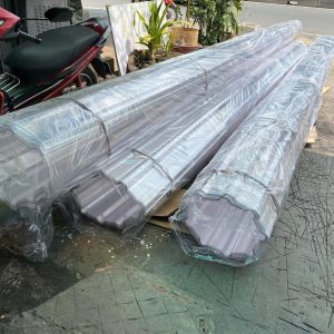 Trên thị trường hiện nay có nhiều thương hiệu sản xuất tấm lợp Polycarbonate sóng