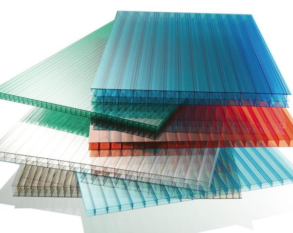 Tấm polycarbonate đa dạng màu sắc